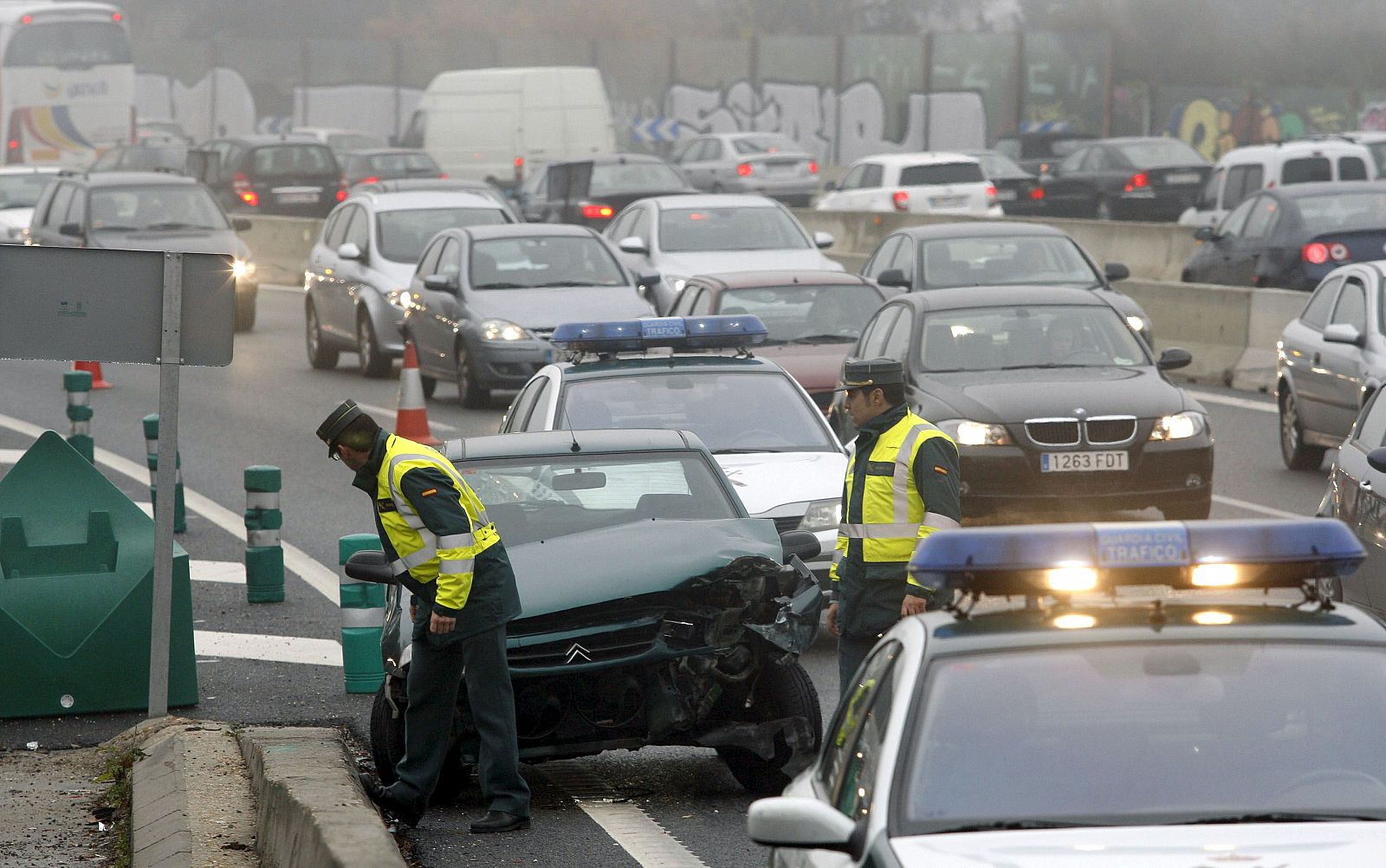 Casi una decena de accidentes han provacado más de 160 kilómetros de retenciones en Madrid