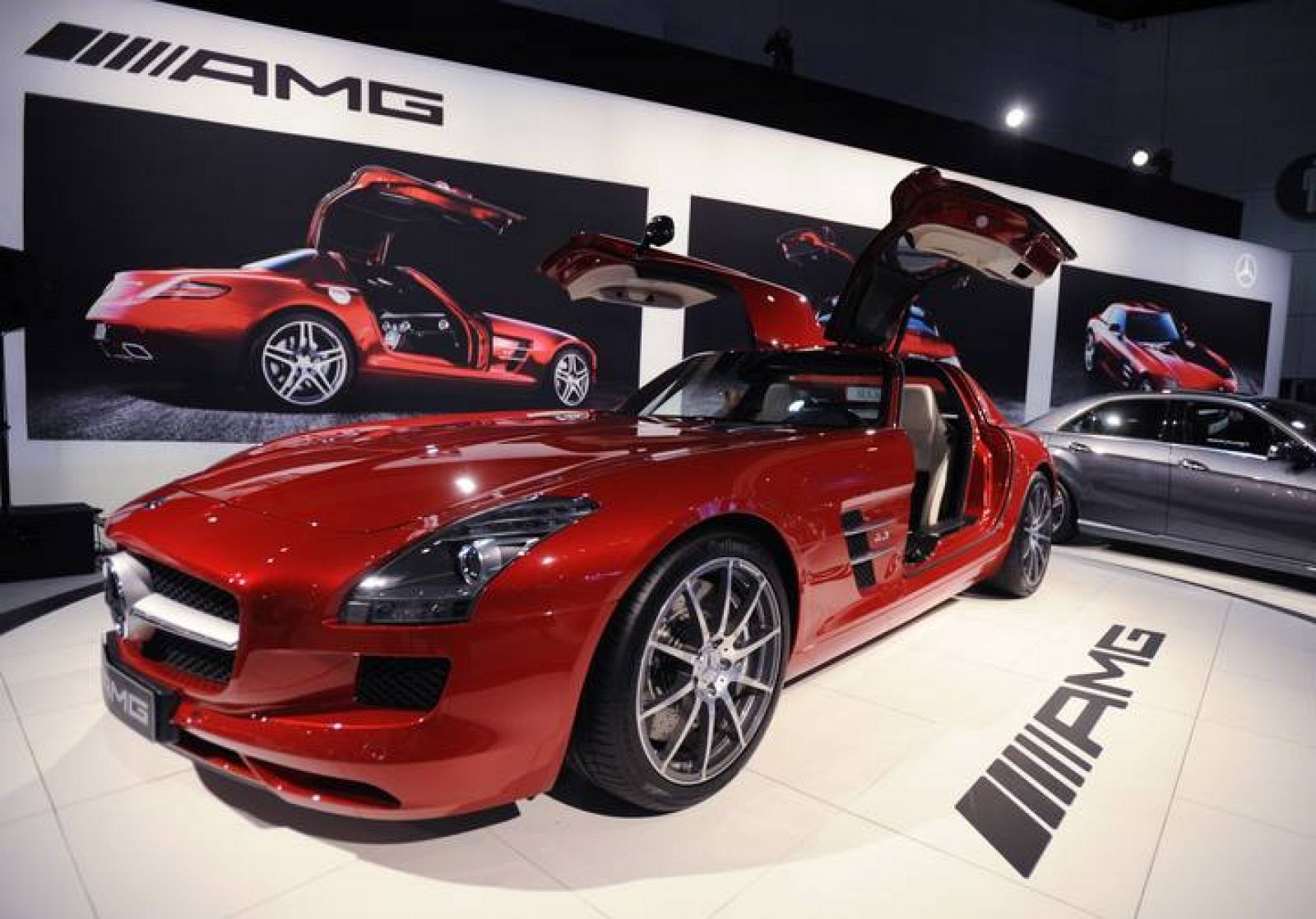 Modelo de Mercedes-Benz SLS