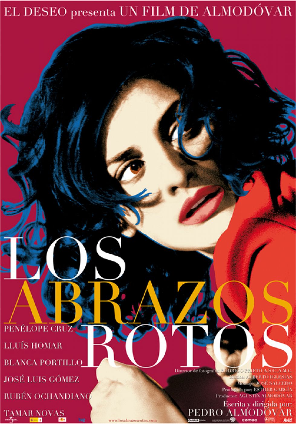 La cinta de Pedro Almodóvar, "Los abrazos rotos" es una de las películas españolas nominadas a los Globos de Oro en la categoría de mejor película extranjera.