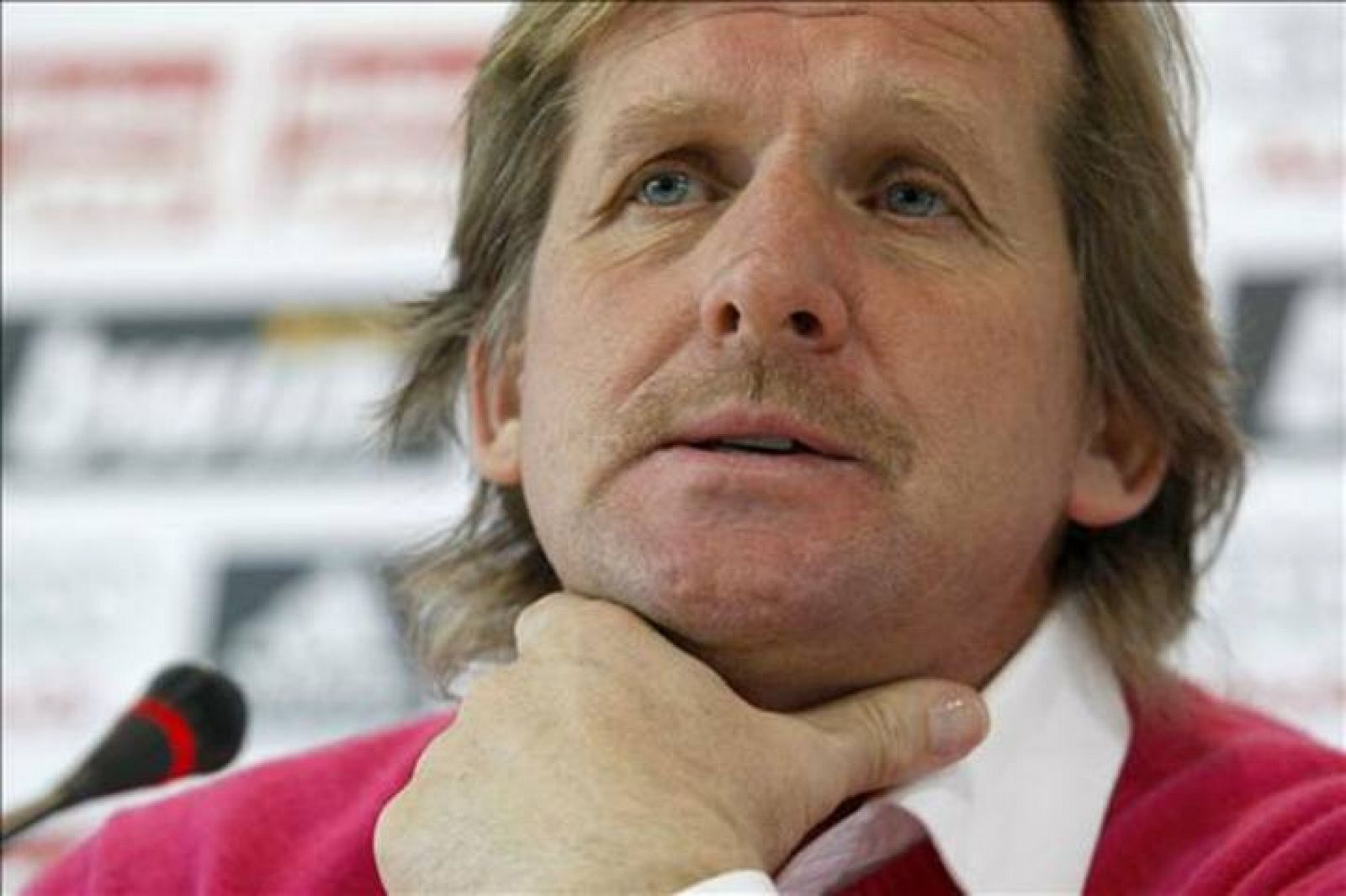 El técnico alemán Bernd Schuster.