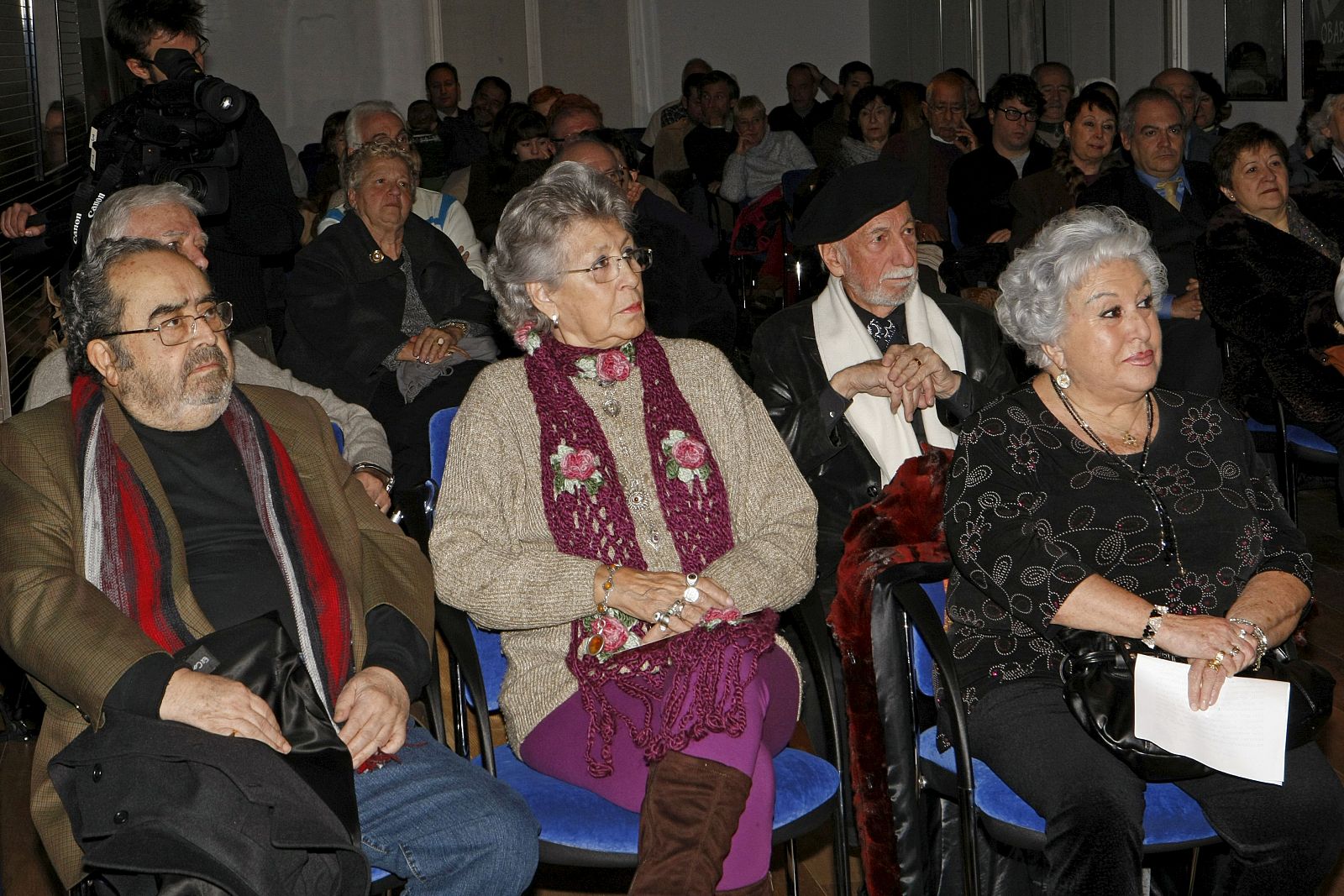 Pilar Bardem junto a Rafael Castejón (i), Eduardo Mac Gregor y Elisenda Ribas.