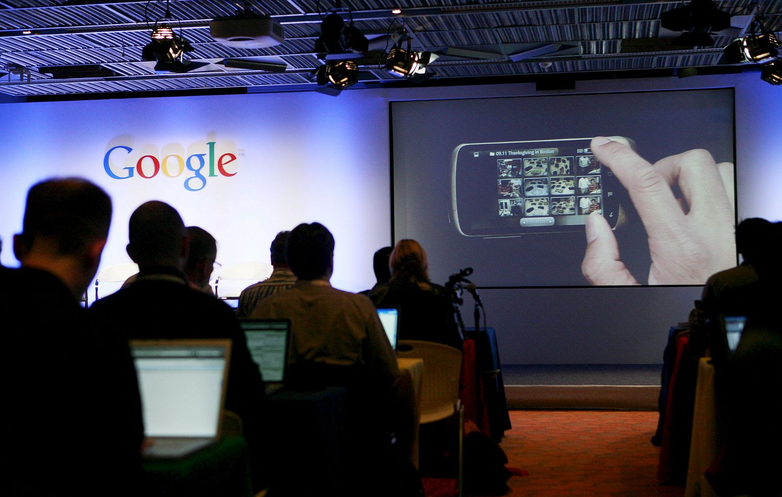 Presentación del nuevo móvil de Google