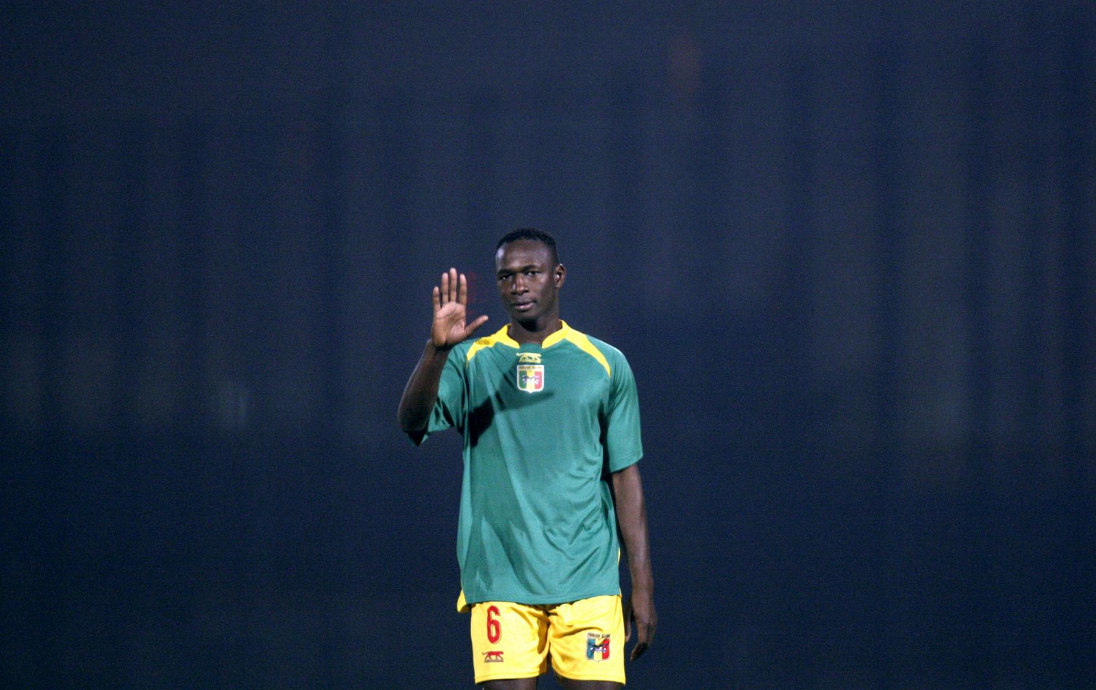 Mahamadou Diarra, en un partido con Malí.