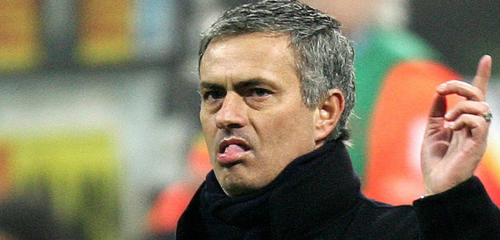 Mourinho durante el partido que disputó ante el Milan el pasado fin de semana.