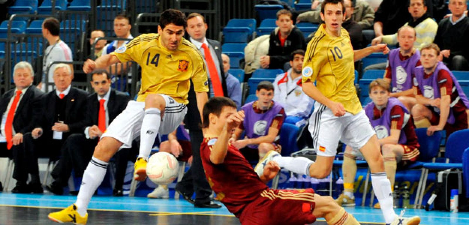 La selección española de fútbol sala durante el partido de la polémica ante Rusia.