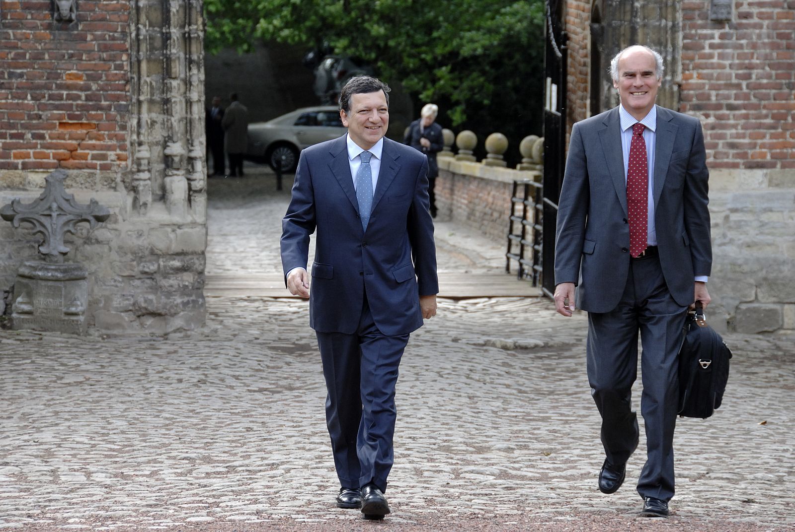 José Manuel Durao Barroso, presidente de la Comisión Europea y Joao Vale de Almeida, el futuro embajador de la UE en Washington.