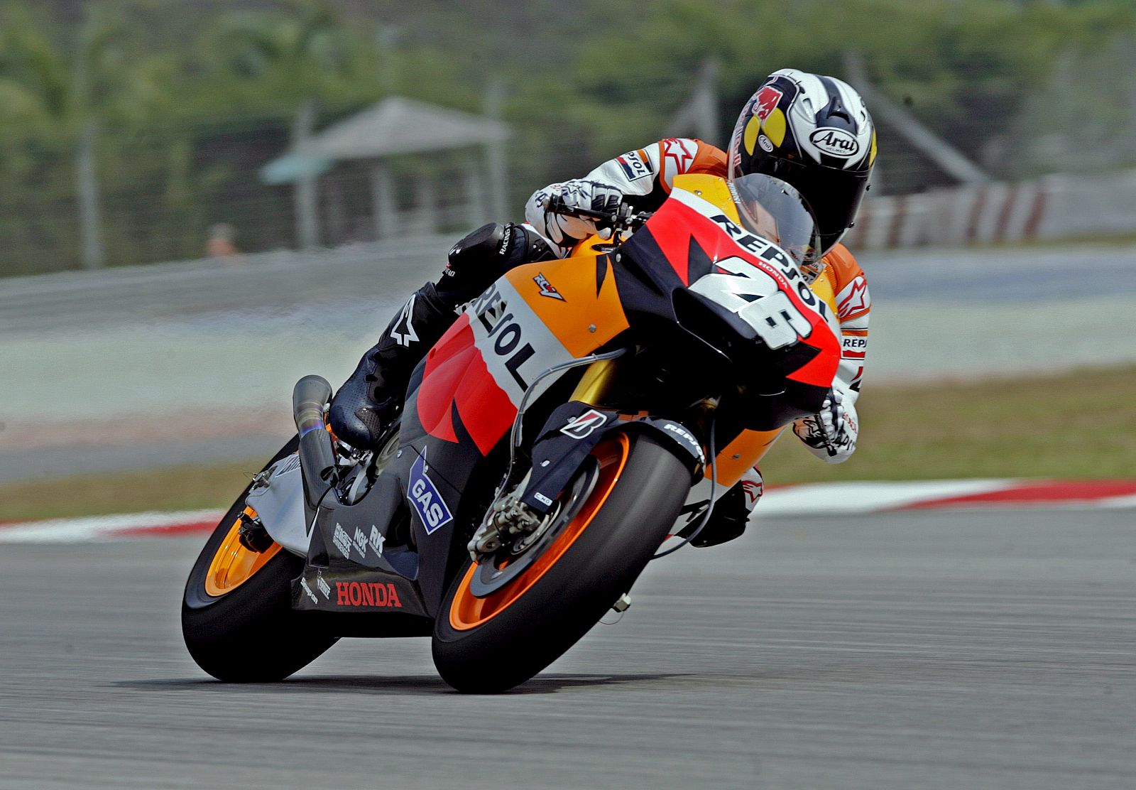 Dani Pedrosa no ha finalizado satisfecho los entrenamientos de Sepang.