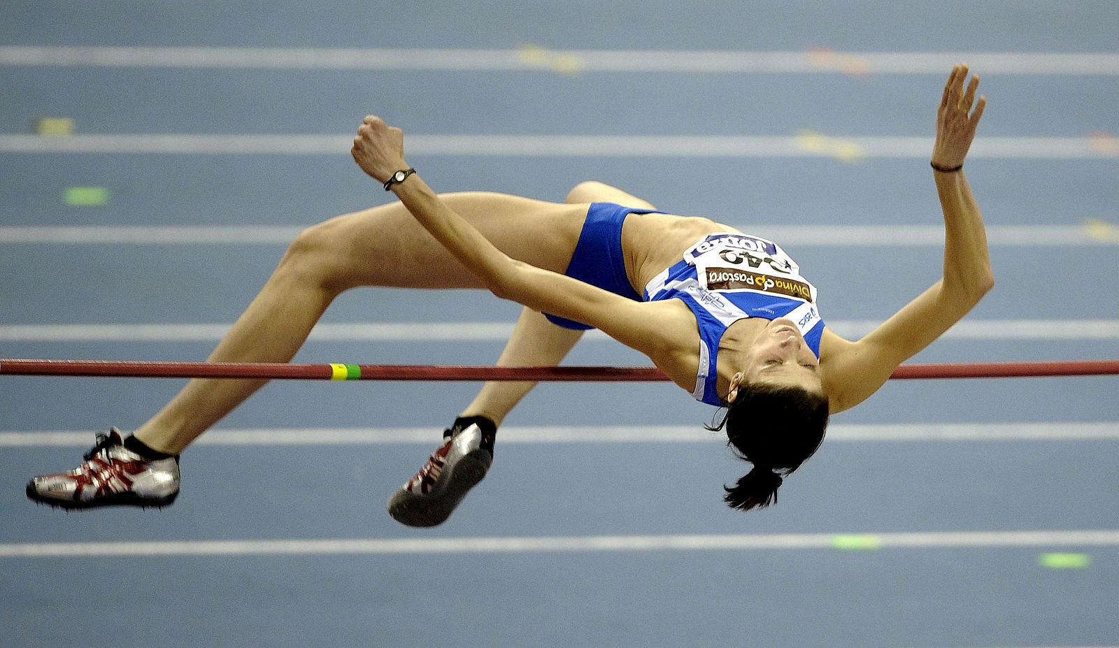 Ruth Beitia, en la final de altura del 46º Campeonato de España de atletismo en pista cubierta.