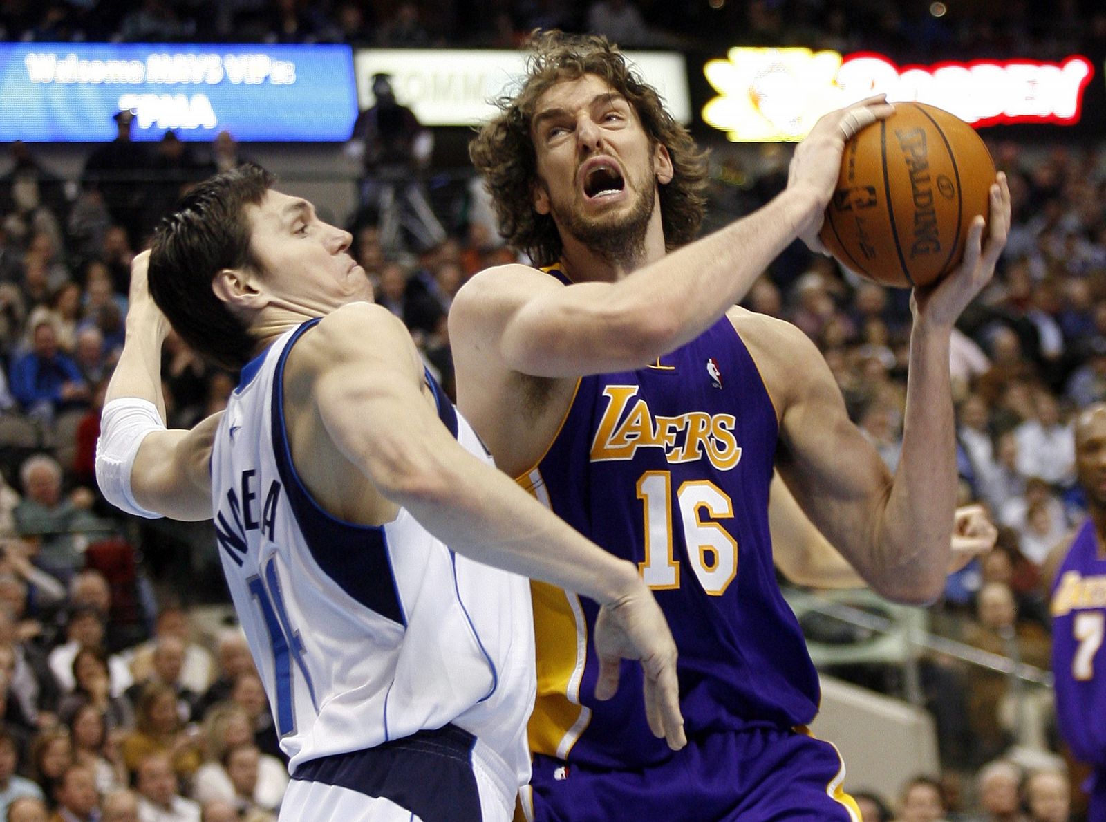 Pau Gasol en uno de los lances del juego.