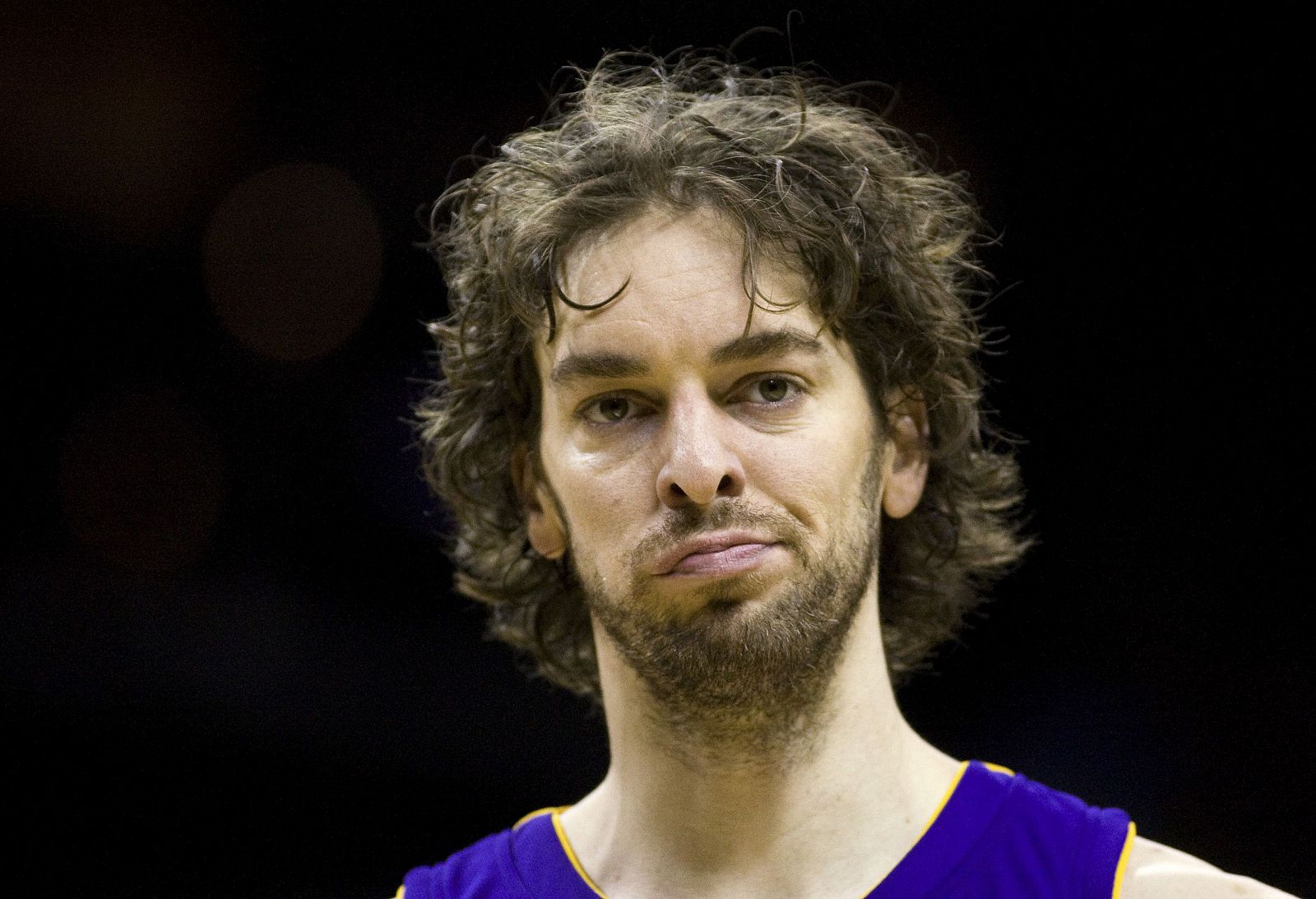 Pau Gasol logró su 28º doble-doble de la temporada, pero no sirvió para el triunfo.