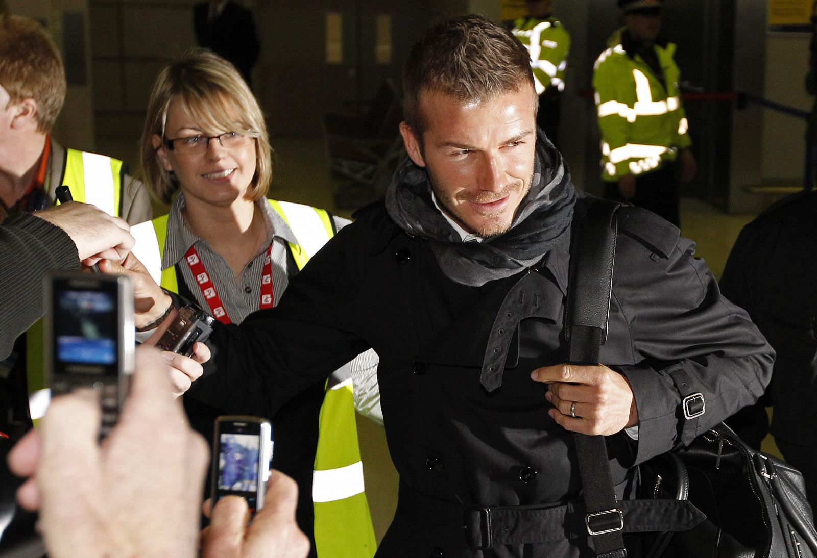 Beckham volverá a jugar en Old Trafford, pero con la camiseta del Milan.