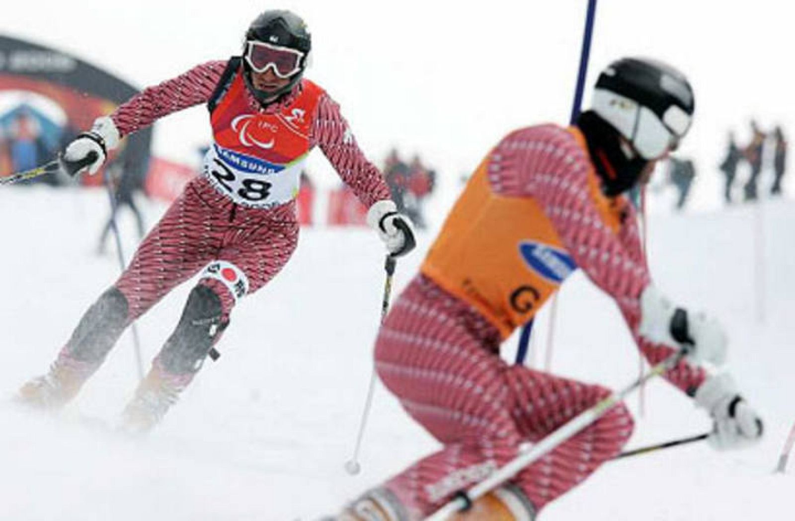  Jon Santacana y su guía, Miguel Galindo