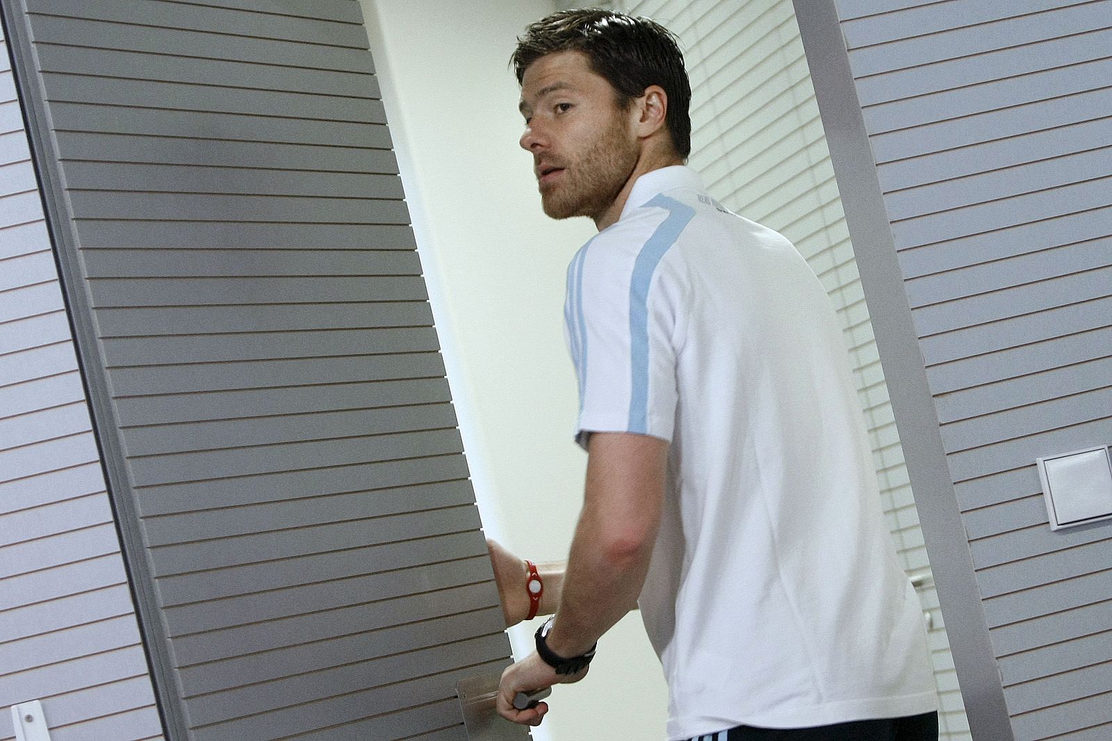 Xabi Alonso, tras la rueda de prensa en Valdebebas.