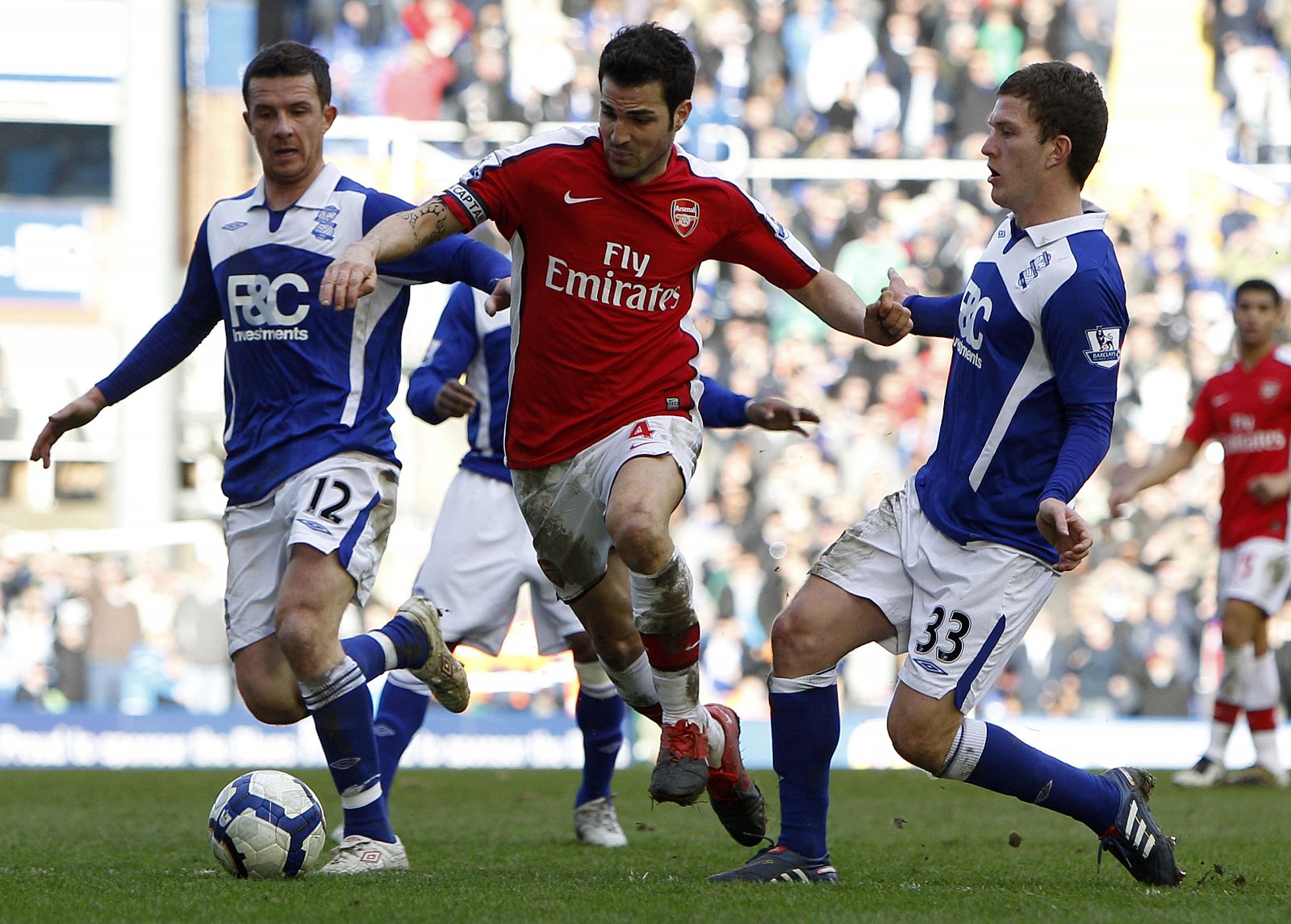 Cesc Fábregas, durante el partido de este sábado ante el Birmingham, que el Arsenal empató a uno.