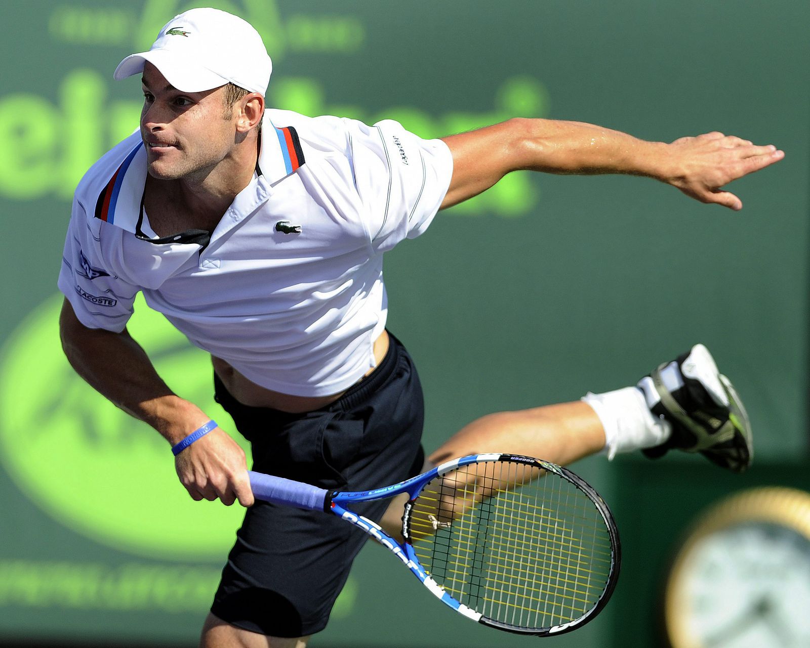 Andy Roddick jugó un partido muy sólido y no dio opciones al murciano.