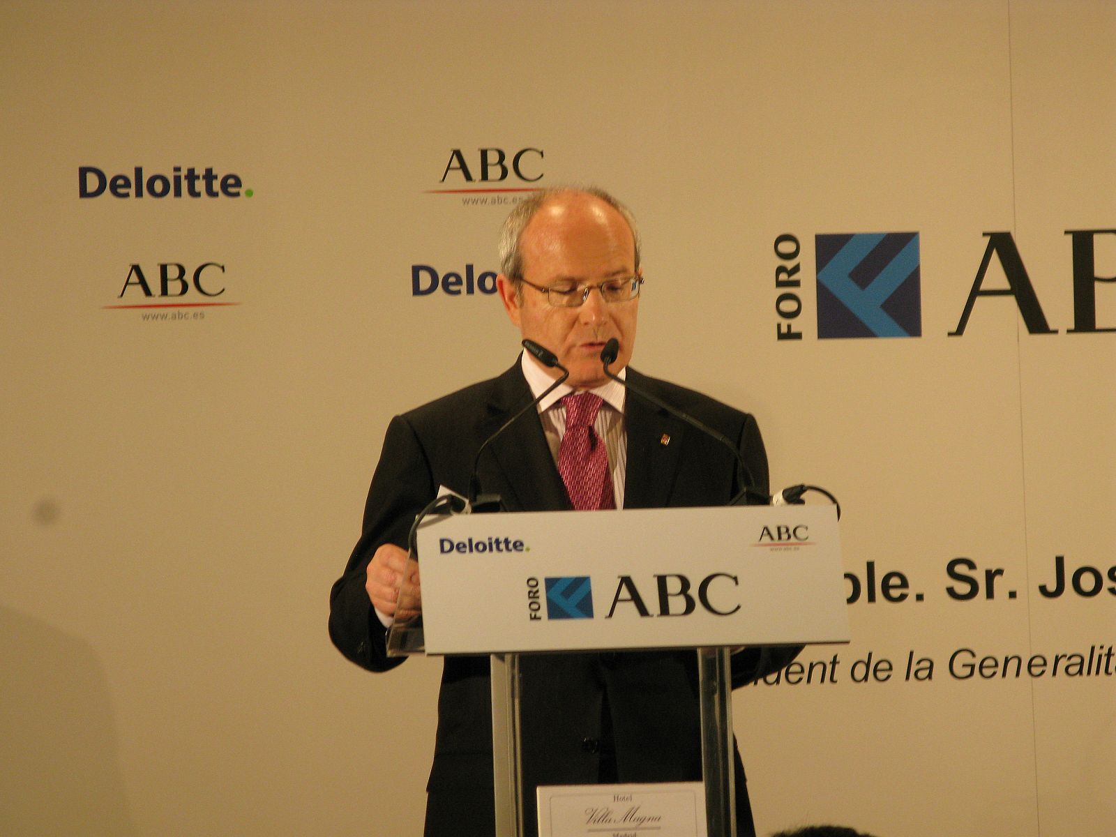 El presidente de la Generalitat de Cataluña, José Montilla, en la conferencia organizada por el Foro ABC en Madrid (08/04/10).