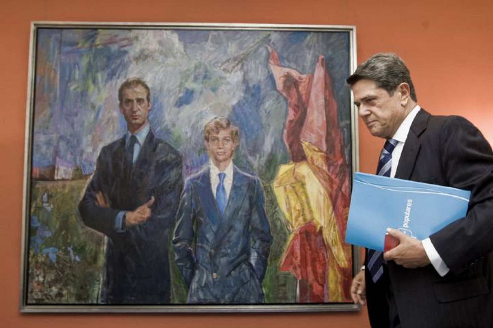 CONFERENCIA DE TRILLO EN EL CLUB SIGLO XXI    