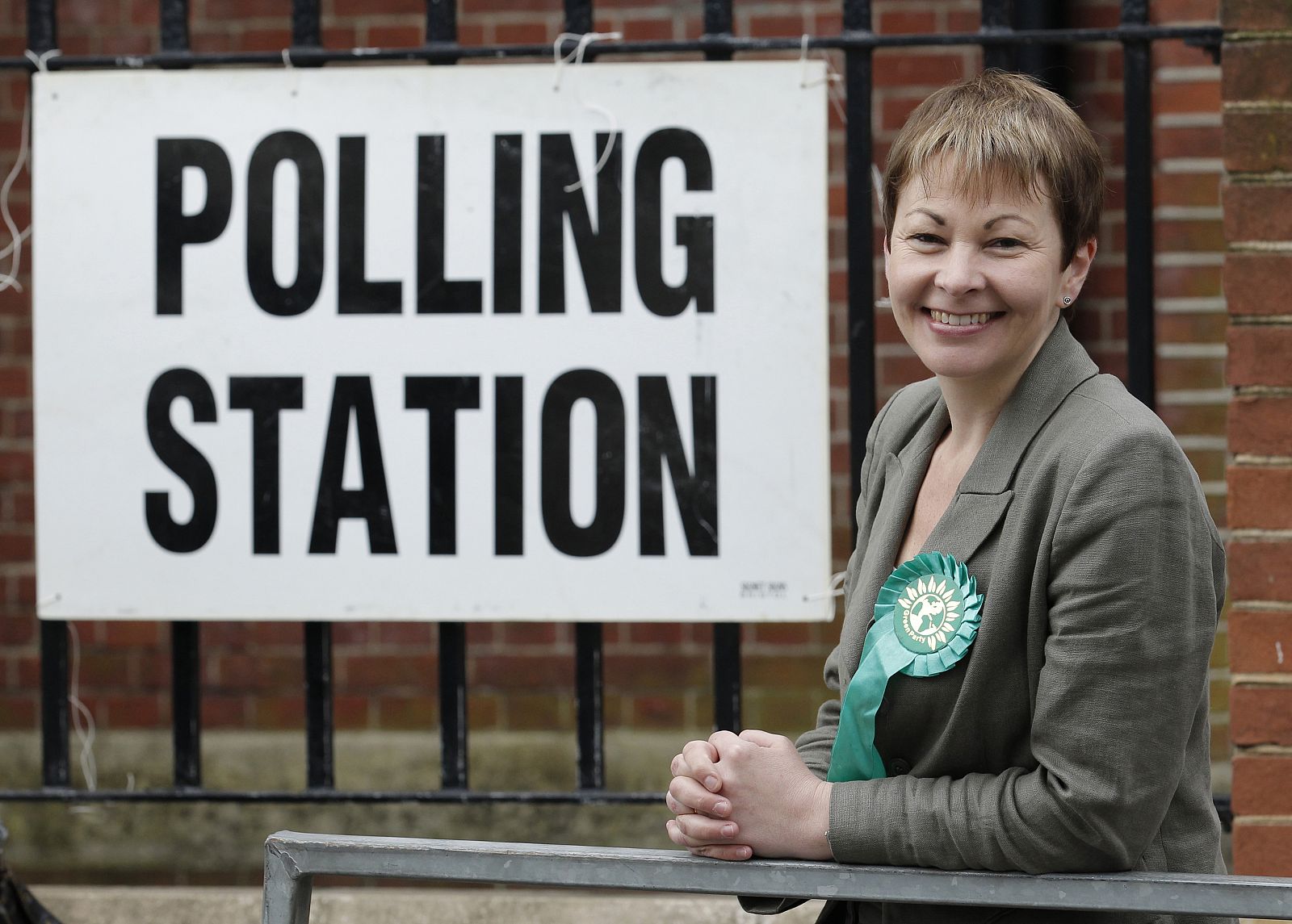 La candidata "verde" Caroline Lucas tras votar el pasado jueves