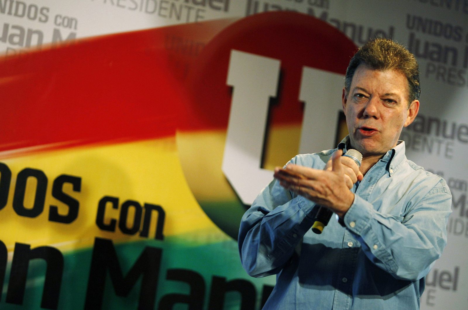 El candidato oficialista del Partido de la U, Juan Manuel Santos