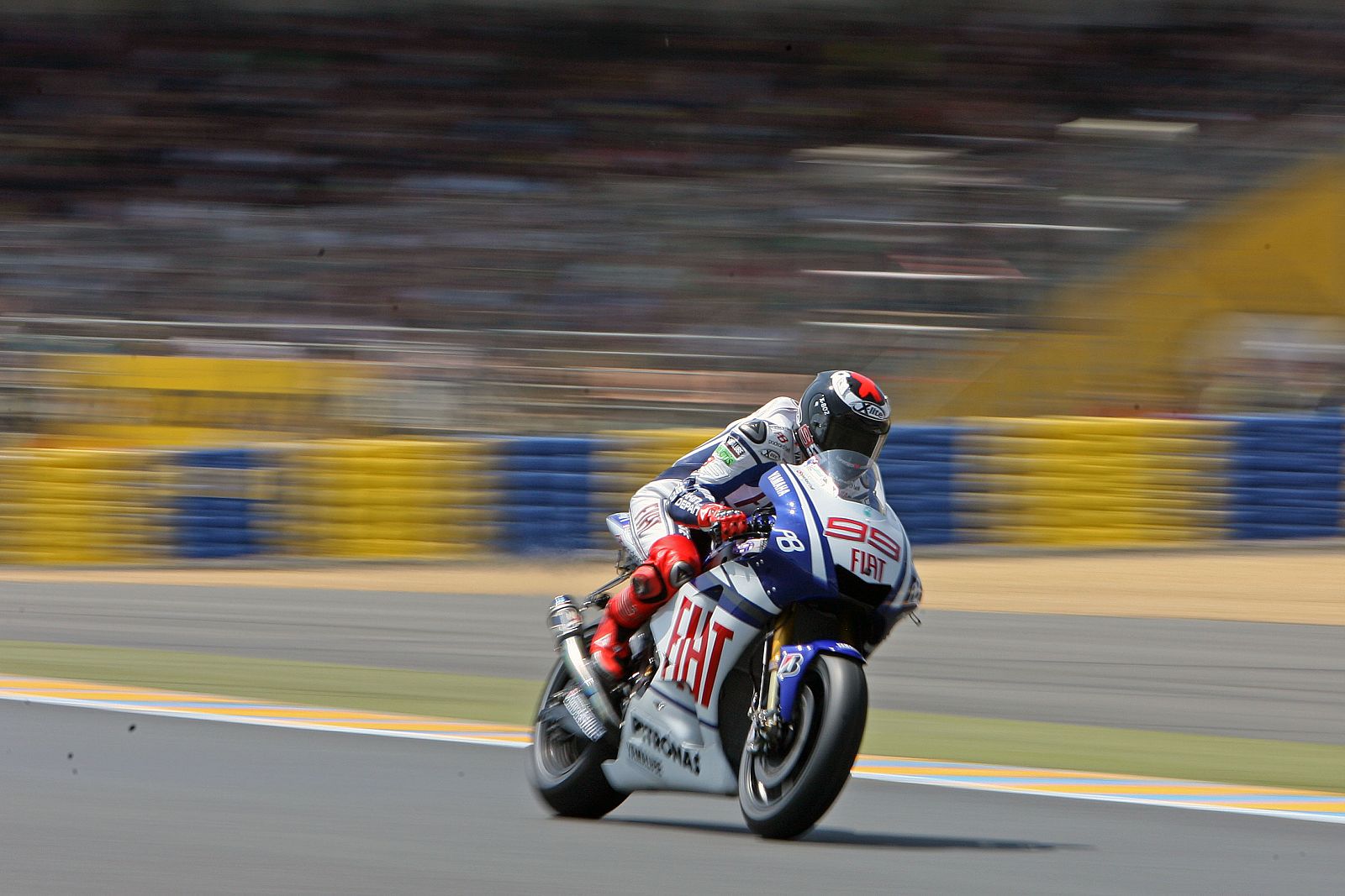 Jorge Lorenzo ha empezado el Mundial como un 'cohete'.