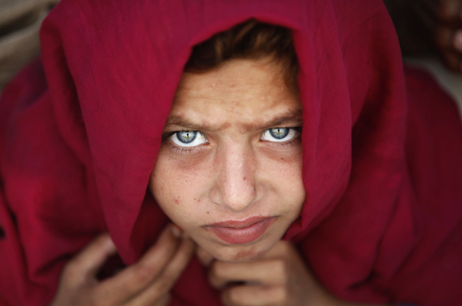 Kalsoom, un niño desplazado por la ofensiva militar en Waziristán del Sur.