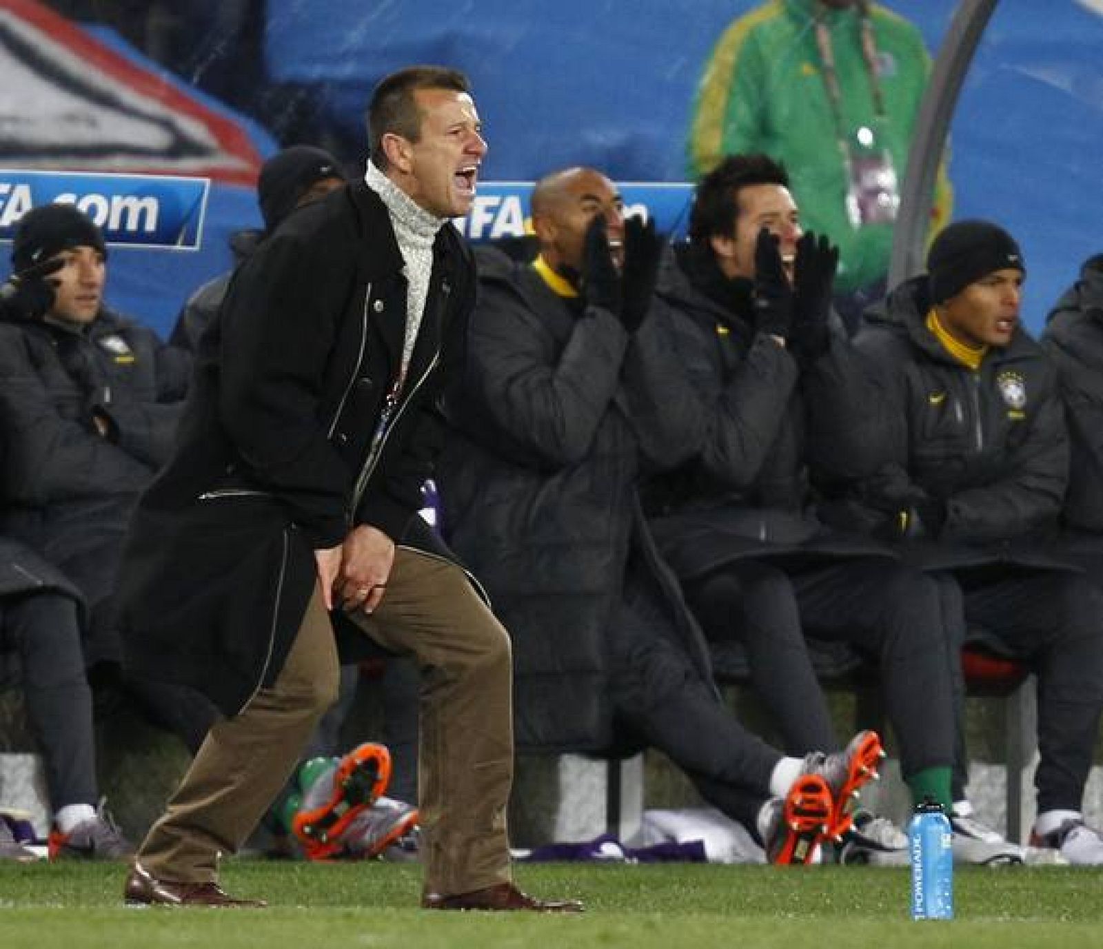 Dunga, en el partido ante Corea del Norte.