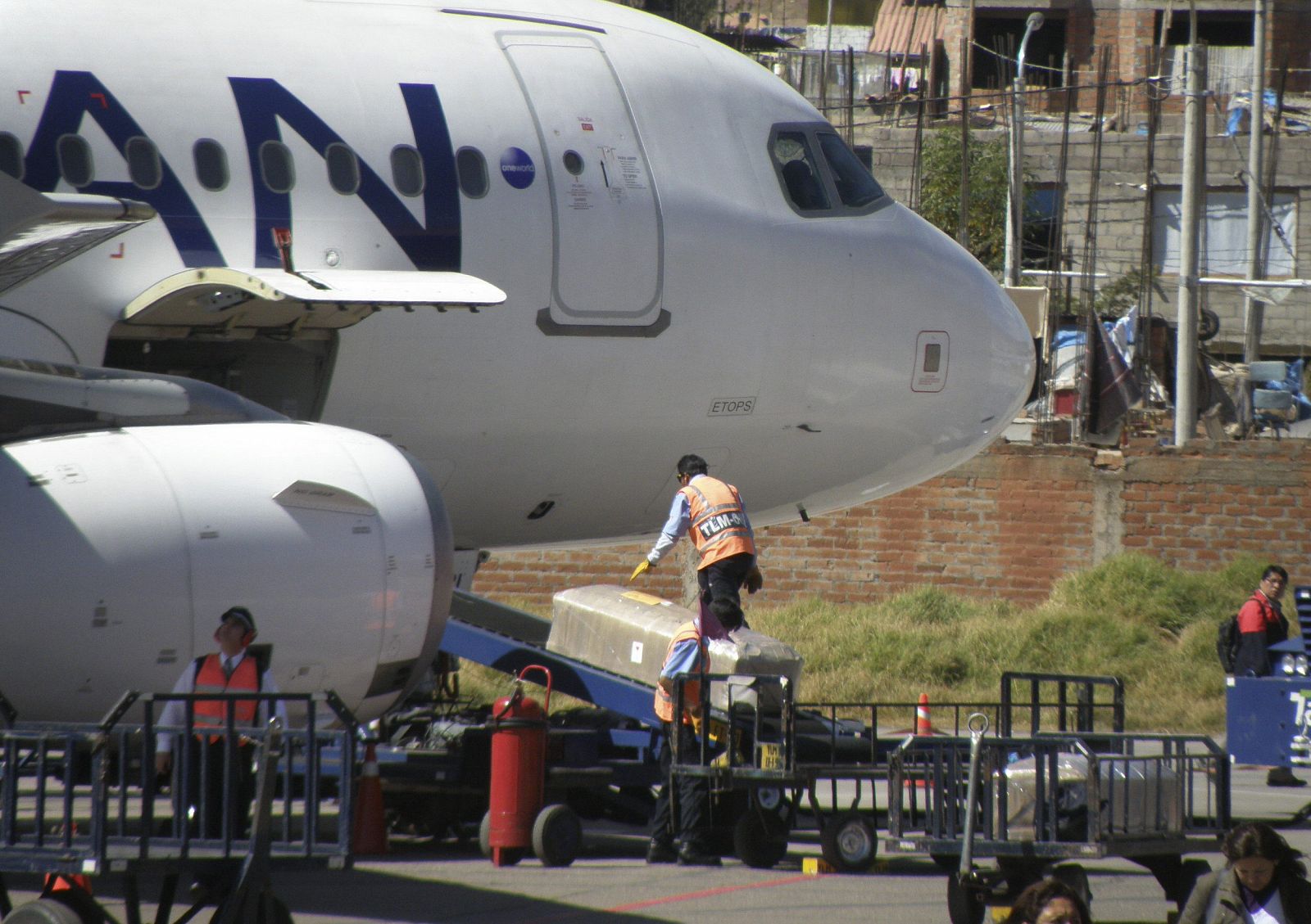 REPATRIACIÓN DE CADÁVERES DE LAS CUATRO ESPAÑOLAS FALLECIDAS EN ACCIDENTE