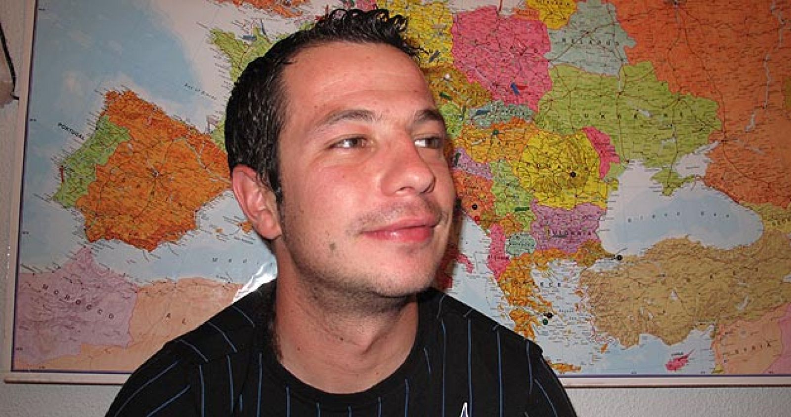 Lleva 10 meses en paro y sus tres años de experiencia como psicólogo no le han ayudado a encontrar un puesto como técnico.