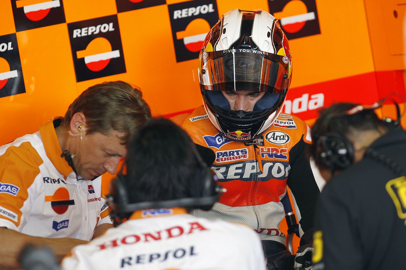 Dani Pedrosa y su equipo han realizado un gran trabajo en el box.