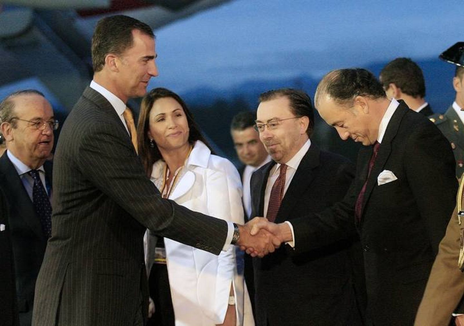 EL PRINCIPE DE ASTURIAS LLEGA A COLOMBIA PARA INVESTIDURA DE JUAN MANUEL SANTOS 
