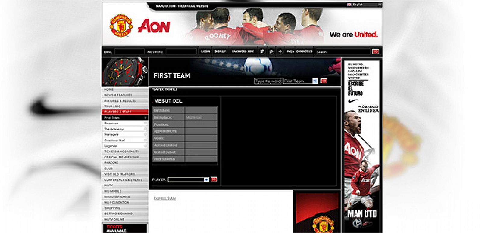 Web del Manchester United en la que se incluye el perfil de Mesut Özil en le sección de la primera plantilla