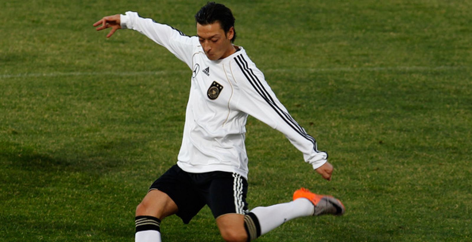 Ozil pudo ser azulgrana