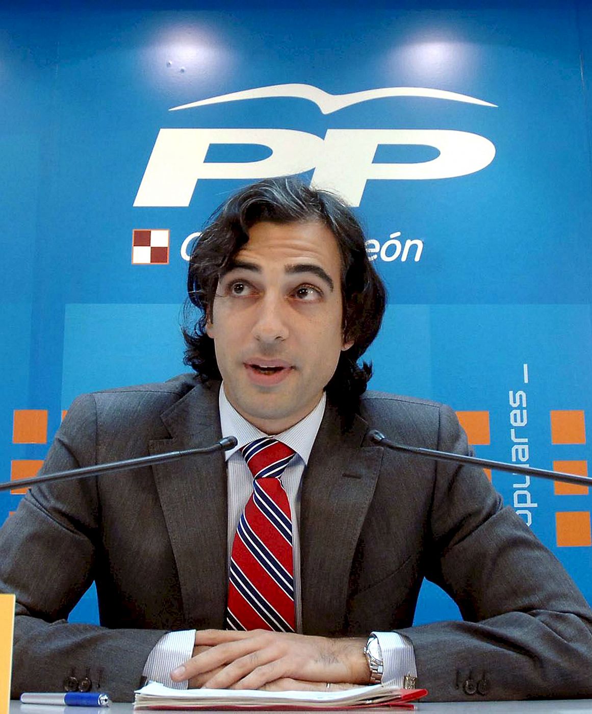 Fotografía de archivo del 15 de septiembre de 2009, del secretario del PP de Valladolid, Santos Villanueva.