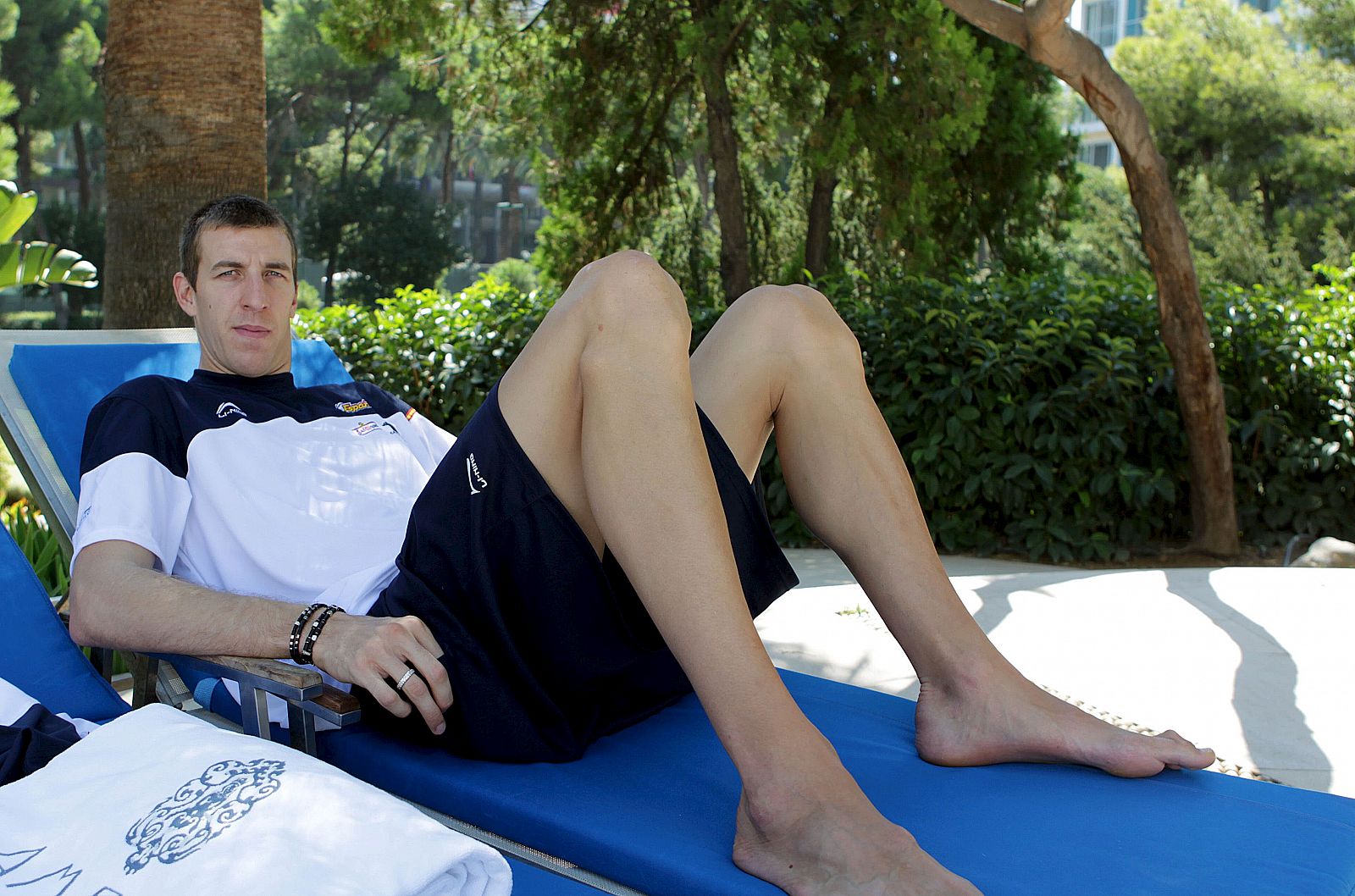El jugador de la selección española, el pívot Fran Vázquez, en hotel donde disfruta de la jornada de descanso.