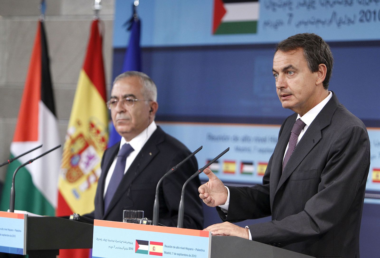 El primer ministro de la Autoridad Nacional Palestina, Salam Fayad (i), y el presidente del Gobierno, José Luis Rodríguez Zapatero (d)