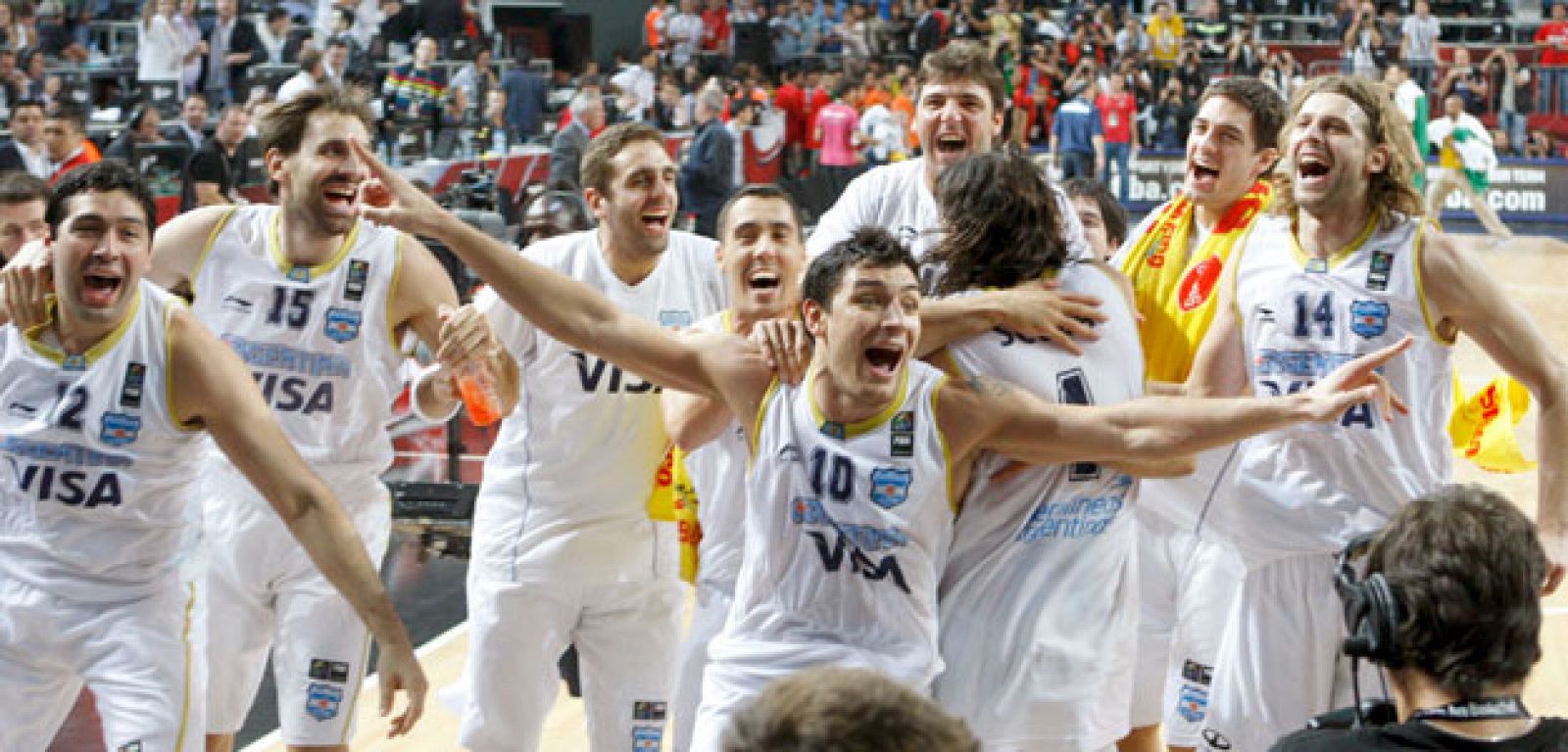 Argentina ha ganado a Brasil y se cruzará en cuartos de final con Lituania.