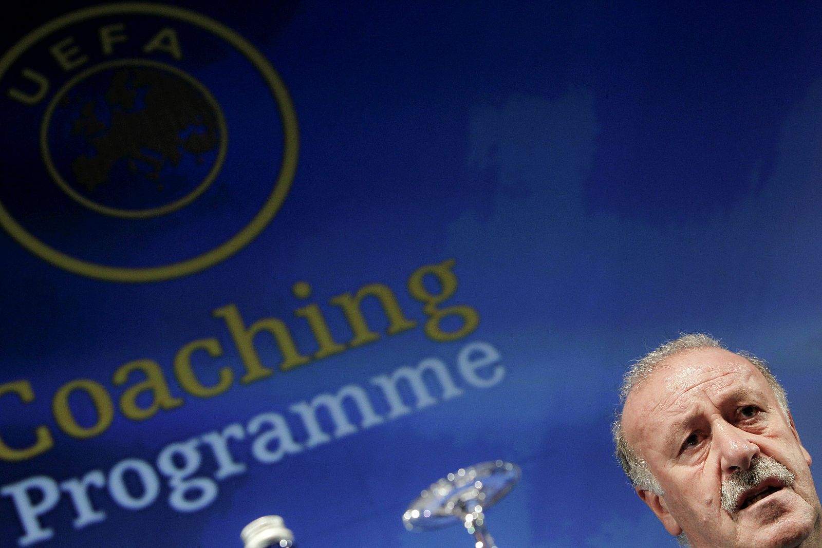 Vicente del Bosque, en la IX Conferencia Europea de seleccionadores nacionales.