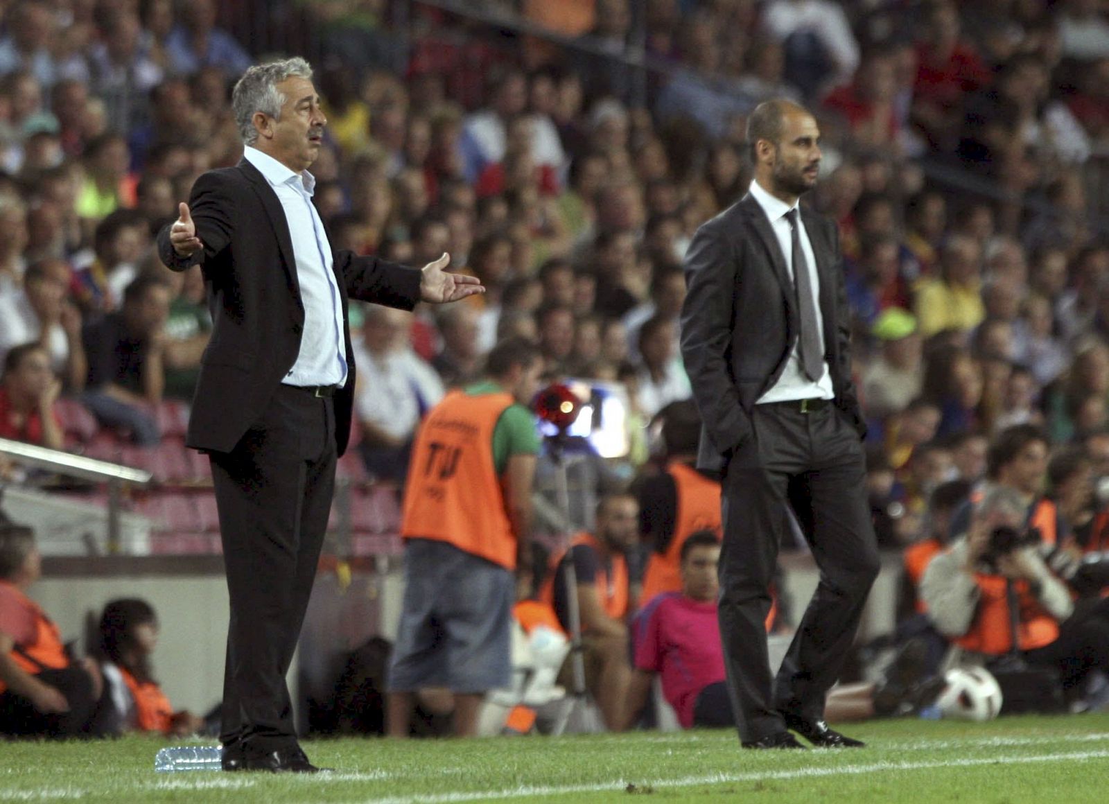 Pep Guardiola y Manolo Preciado durante el encuentro.