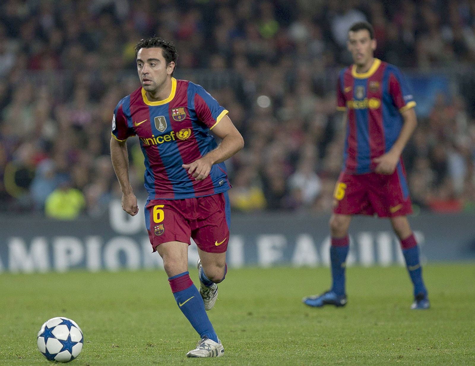 El centrocampista del Barça Xavi Hernández durante el encuentro ante el Copenhague