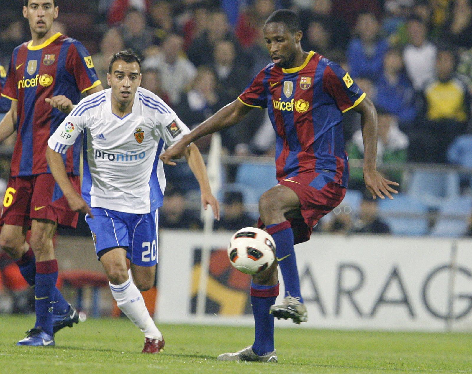 Seydou Keita durante el partido ante el Real Zaragoza