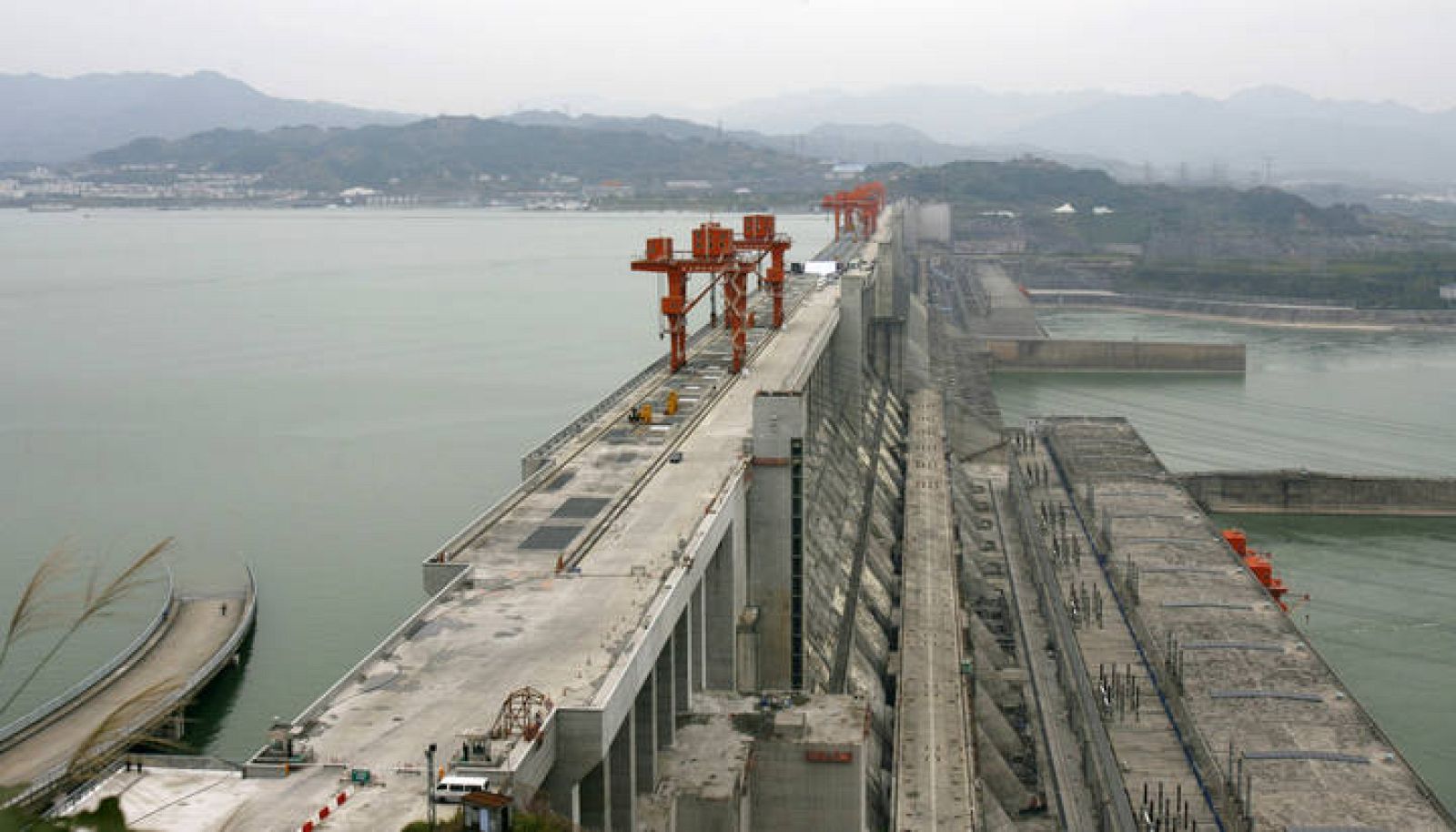 La Presa de las Tres Gargantas ha llegado al máximo nivel de agua para el que fue concebida. 