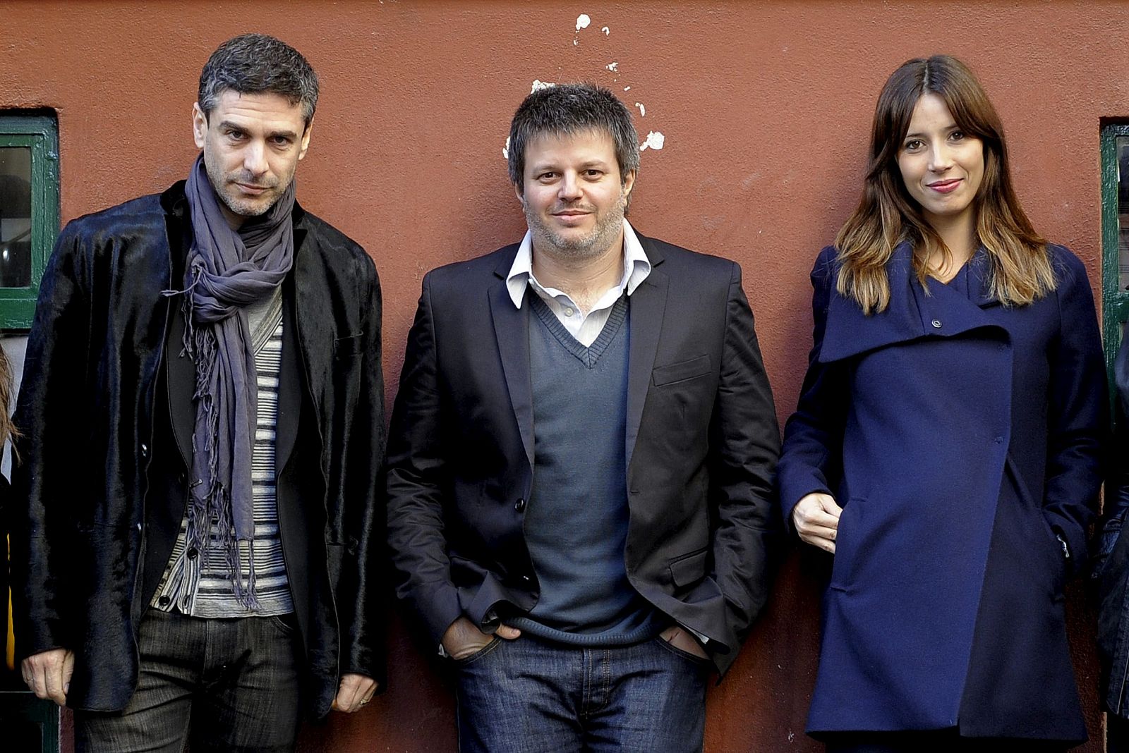 El director de 'Sin Retorno', Miguel Cohan, entre los protagonistas Leonardo Sbaraglia y Bárbara Goenaga.