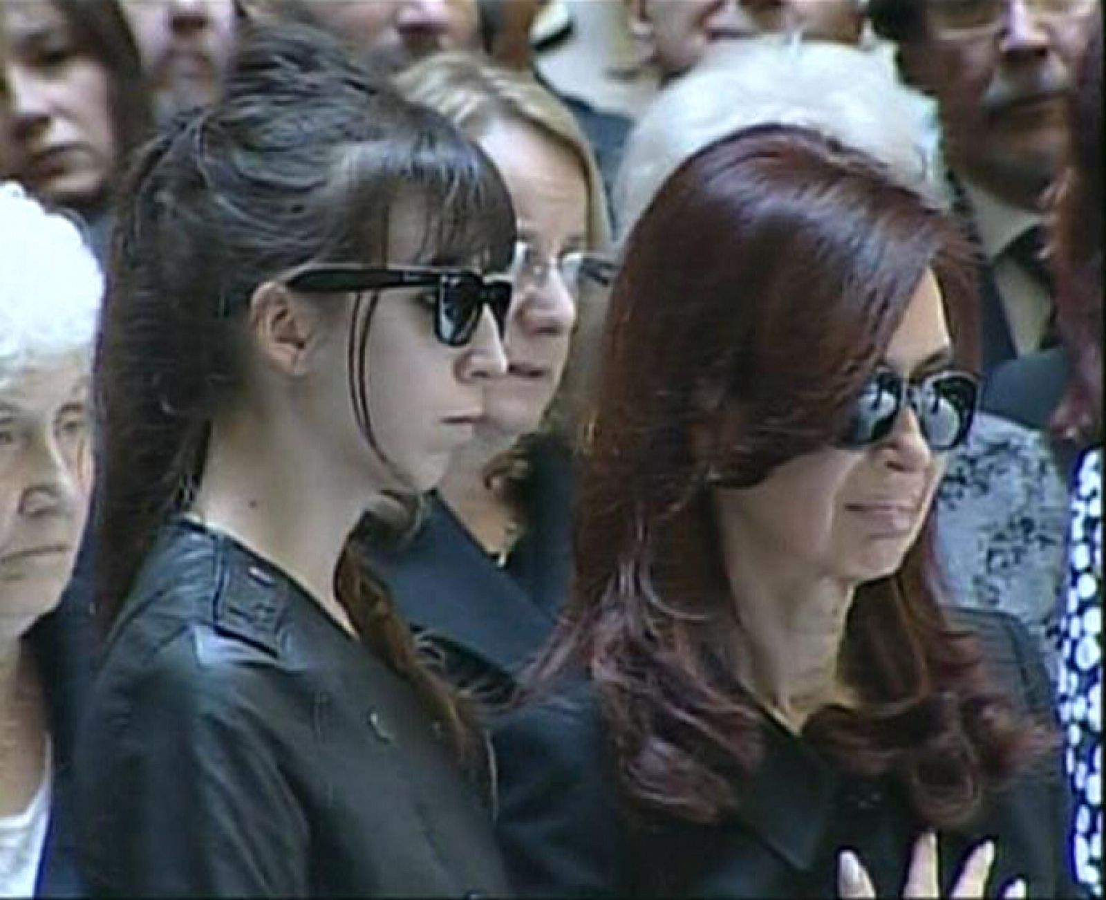 Cristina Fernández llora a Kirchner