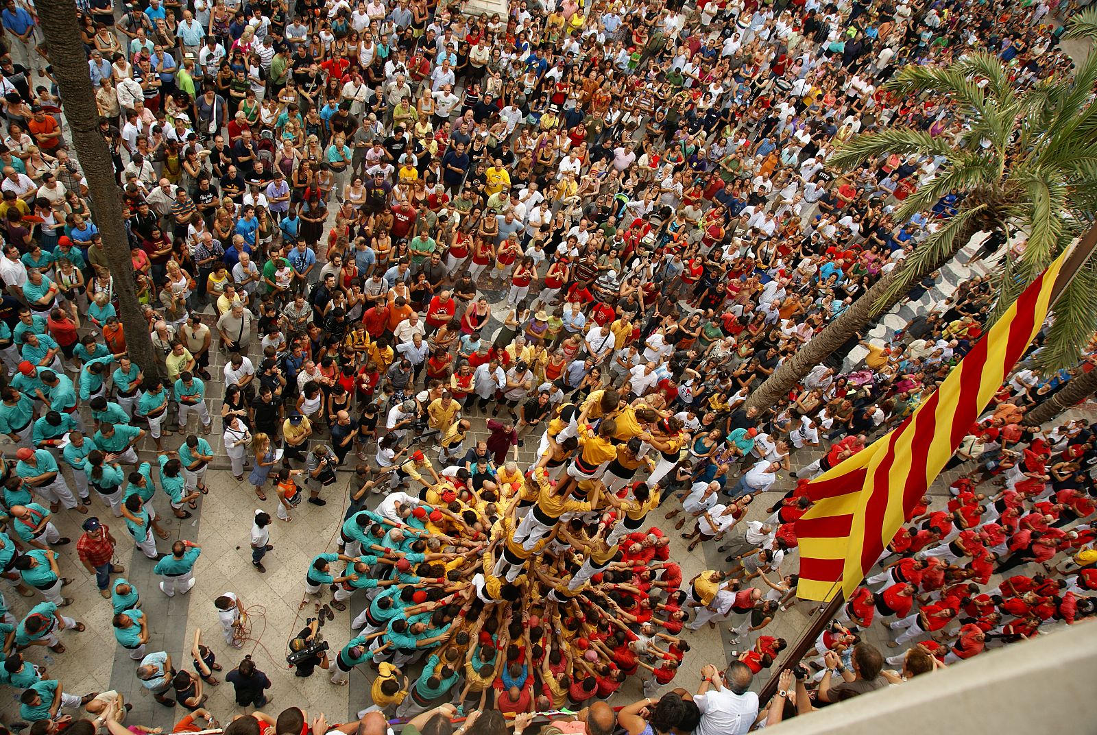 Más de 5,3 millones de catalanes están llamados a las urnas el 28 de noviembre.