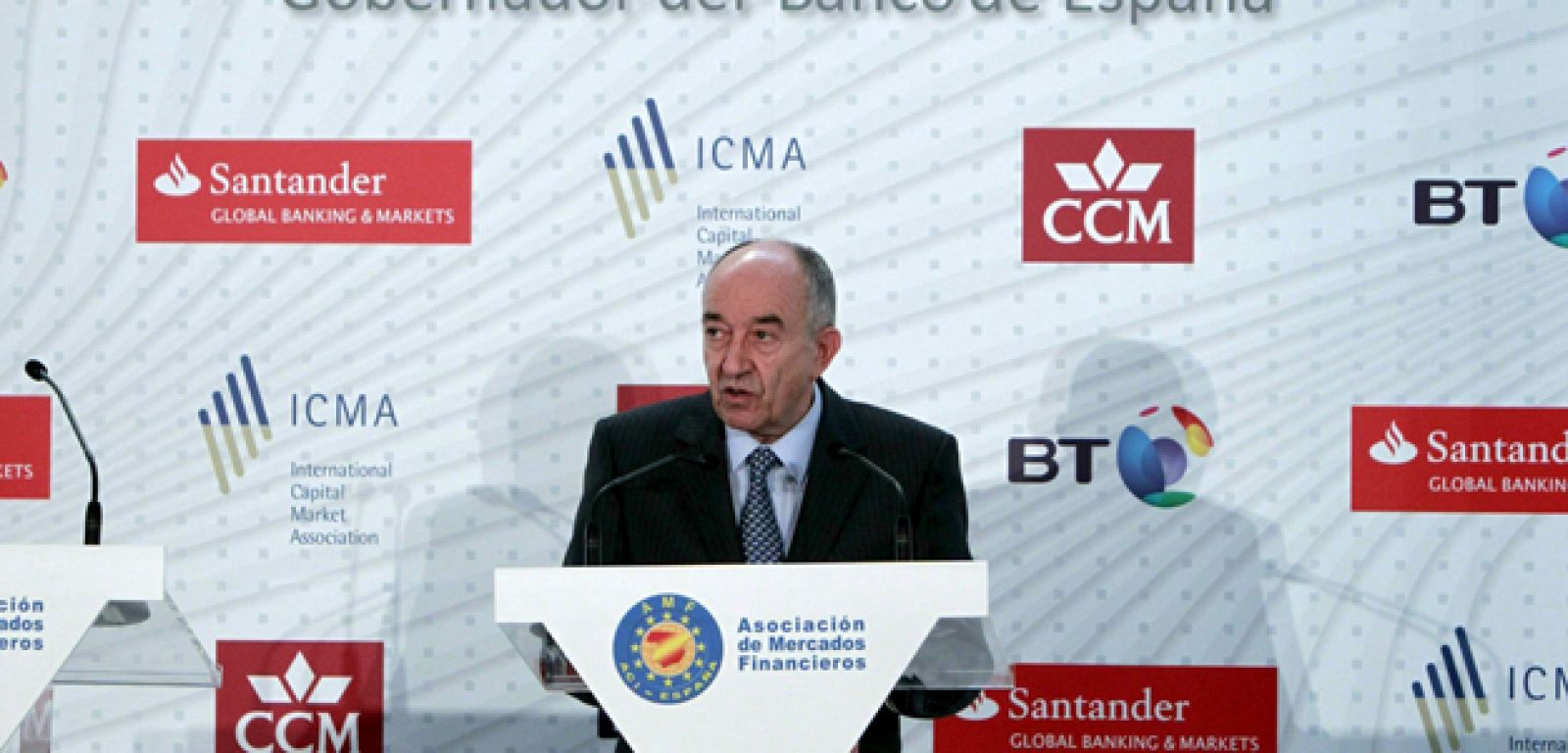 El gobernador del Banco de España, Miguel Angel Fernández Ordoñez