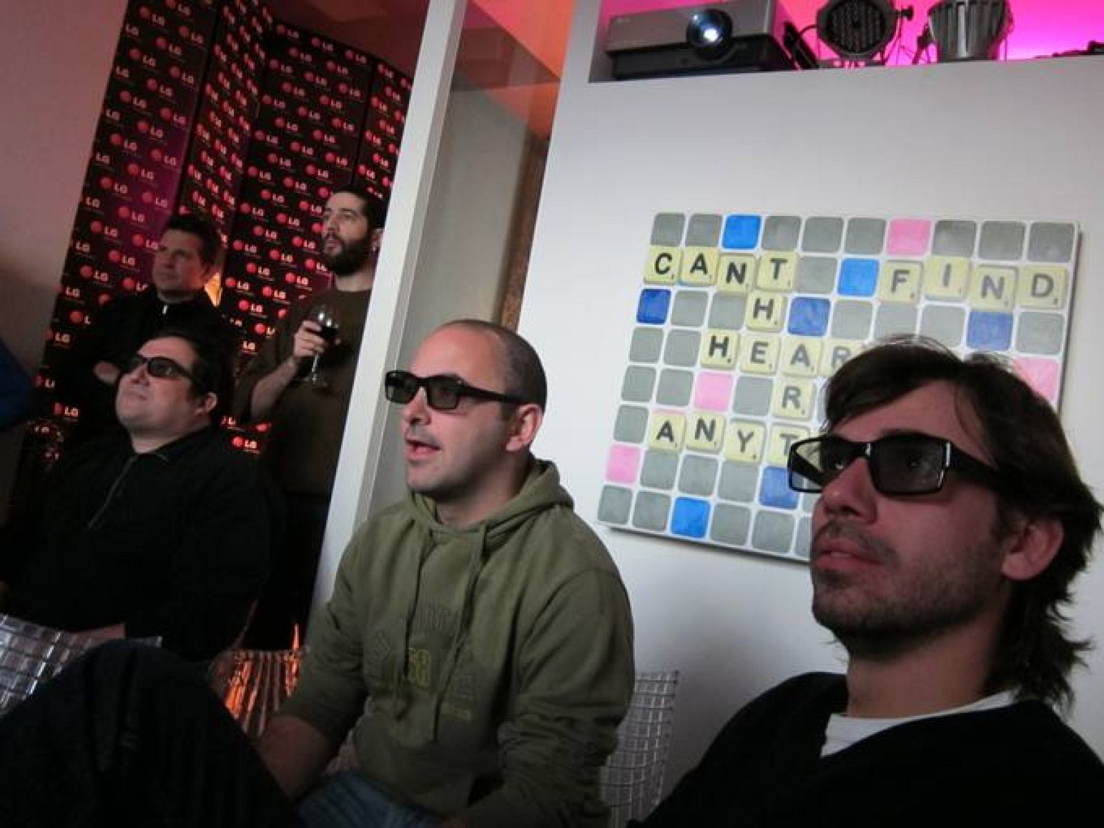  En 2011 pantallas y televisores resultarán más asequibles y aumentará la oferta de contenidos, de cine, videojuegos y de emisiones de televisión en 3D