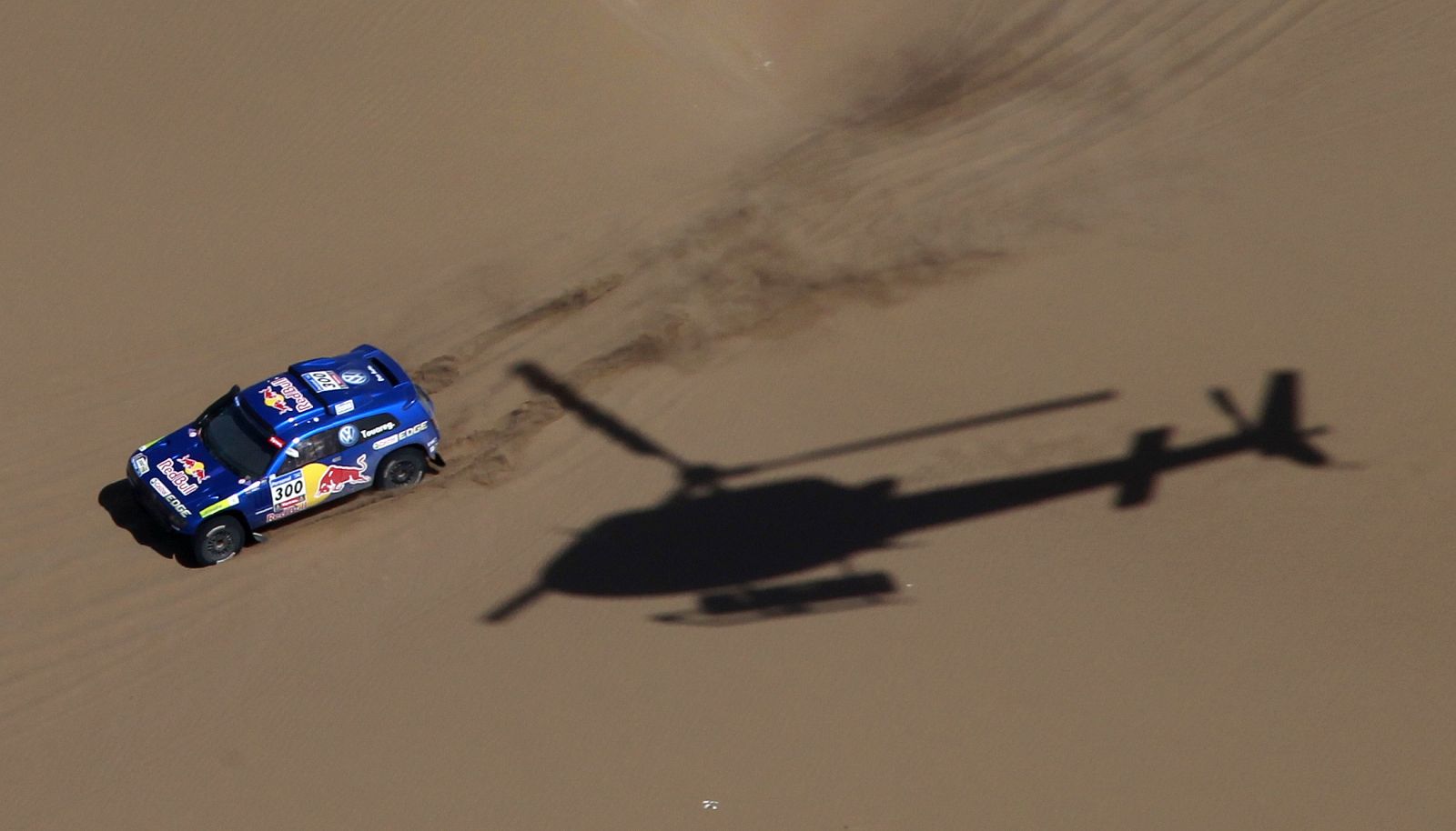 El madrileño Carlos Sainz durante una de las etapas del Dakar 2011.