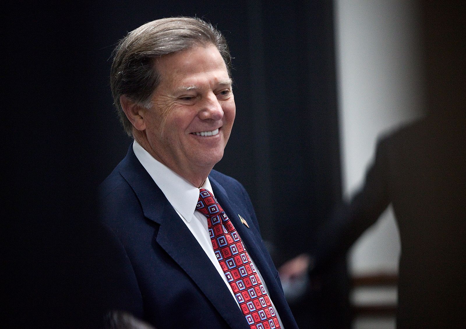 El ex líder republicano de la Cámara de Representantes de EE.UU., Tom Delay, a su llegada a los juzgados de Texas.