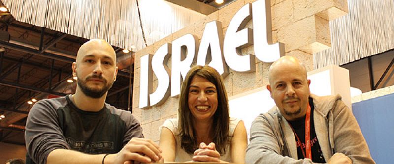 Joan Vendrell, Nani Arenas y Rafa Pérez, creadores del 'Primer encuentro de bloggers de viajes profesionales en Fitur' 2011.