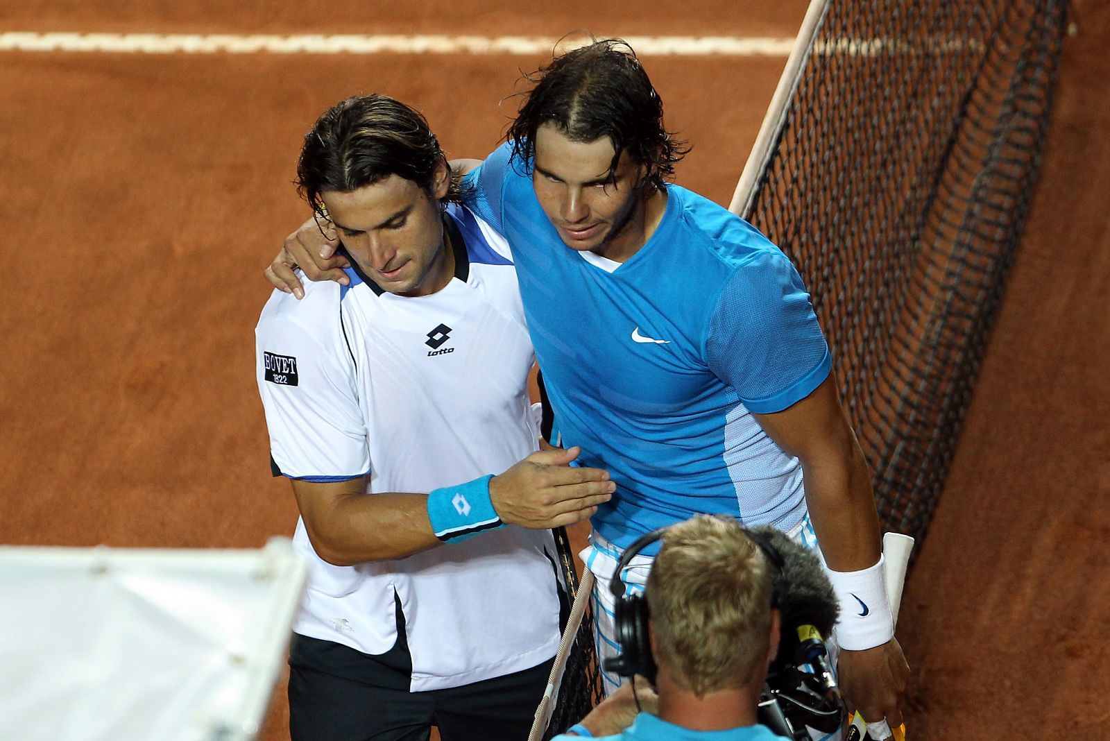 Nadal consuela a Ferrer tras la final del pasado Masters 1.000 de Roma